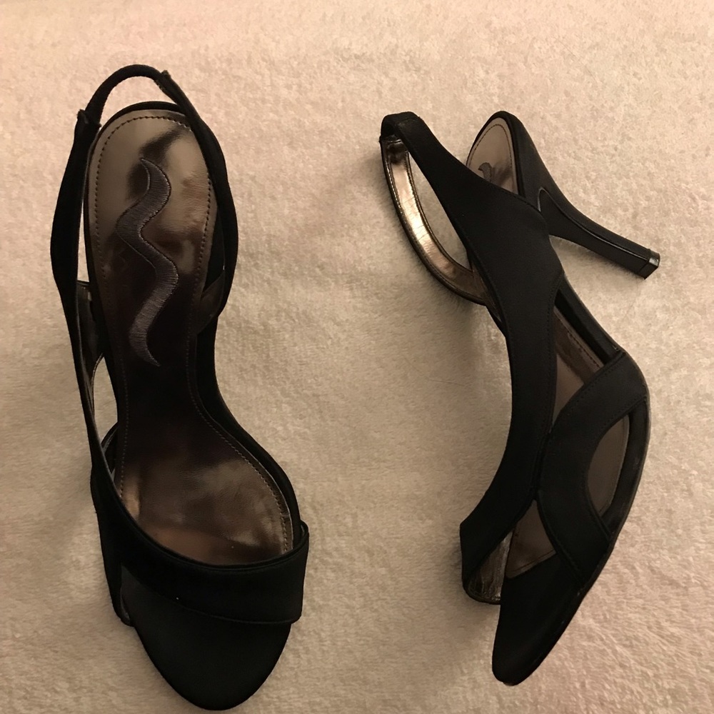 Black straps heels - Picture 2 of 2
